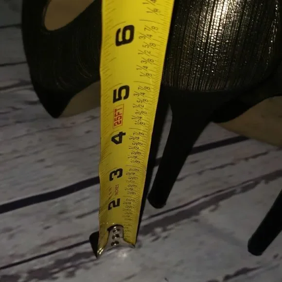 Enzo Angiolini Super Cute Eatava Leather Heels - Picture 7 of 11